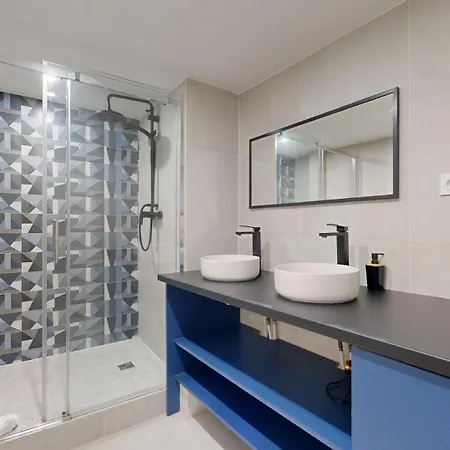 Daire 230 Mayfair - Superb In *